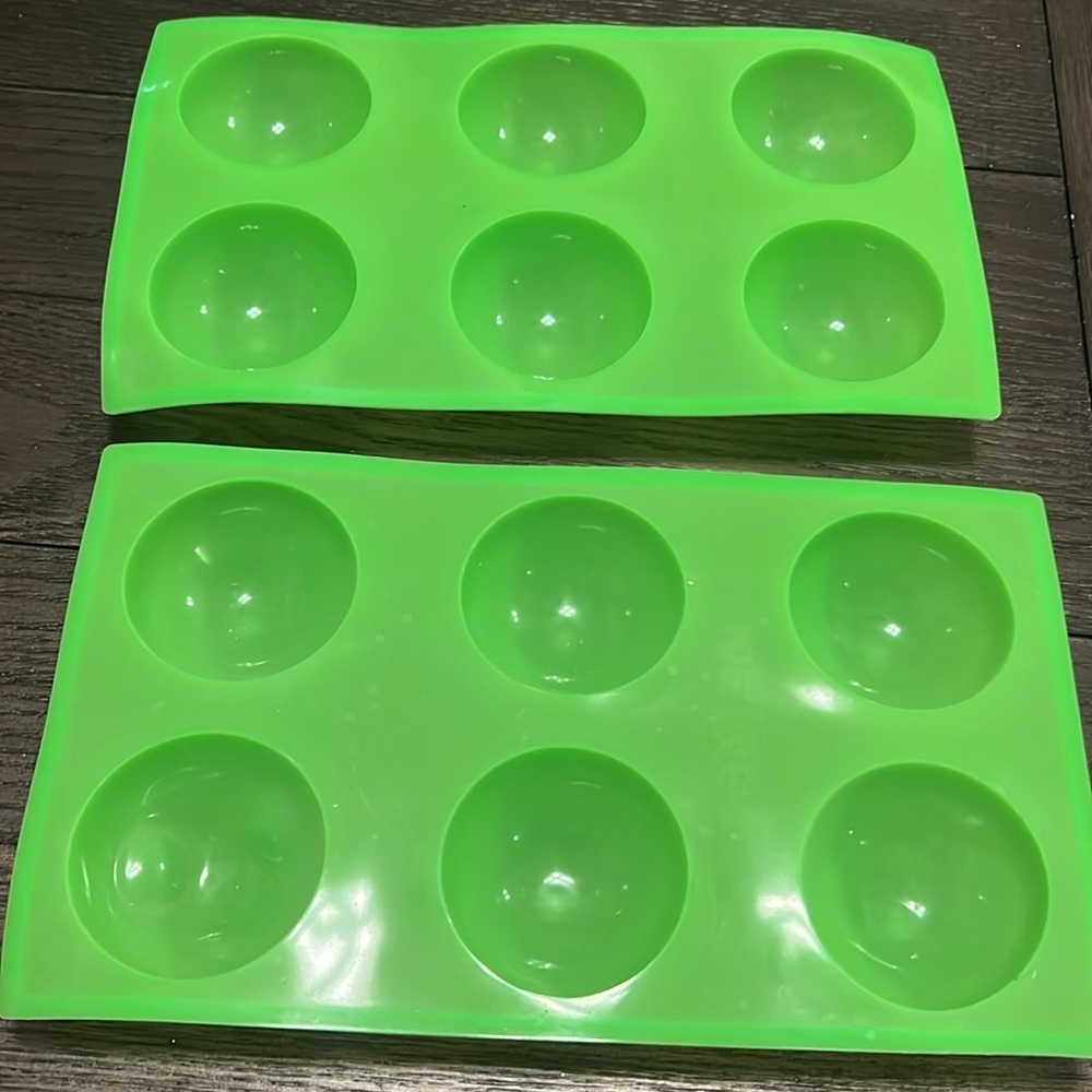 Round Silicone Baking Molds 2 pack
